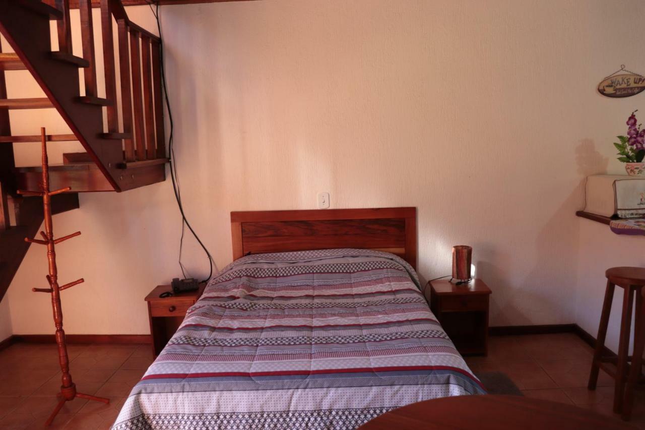 Chale Recanto Do Sossego Goncalves Exterior photo